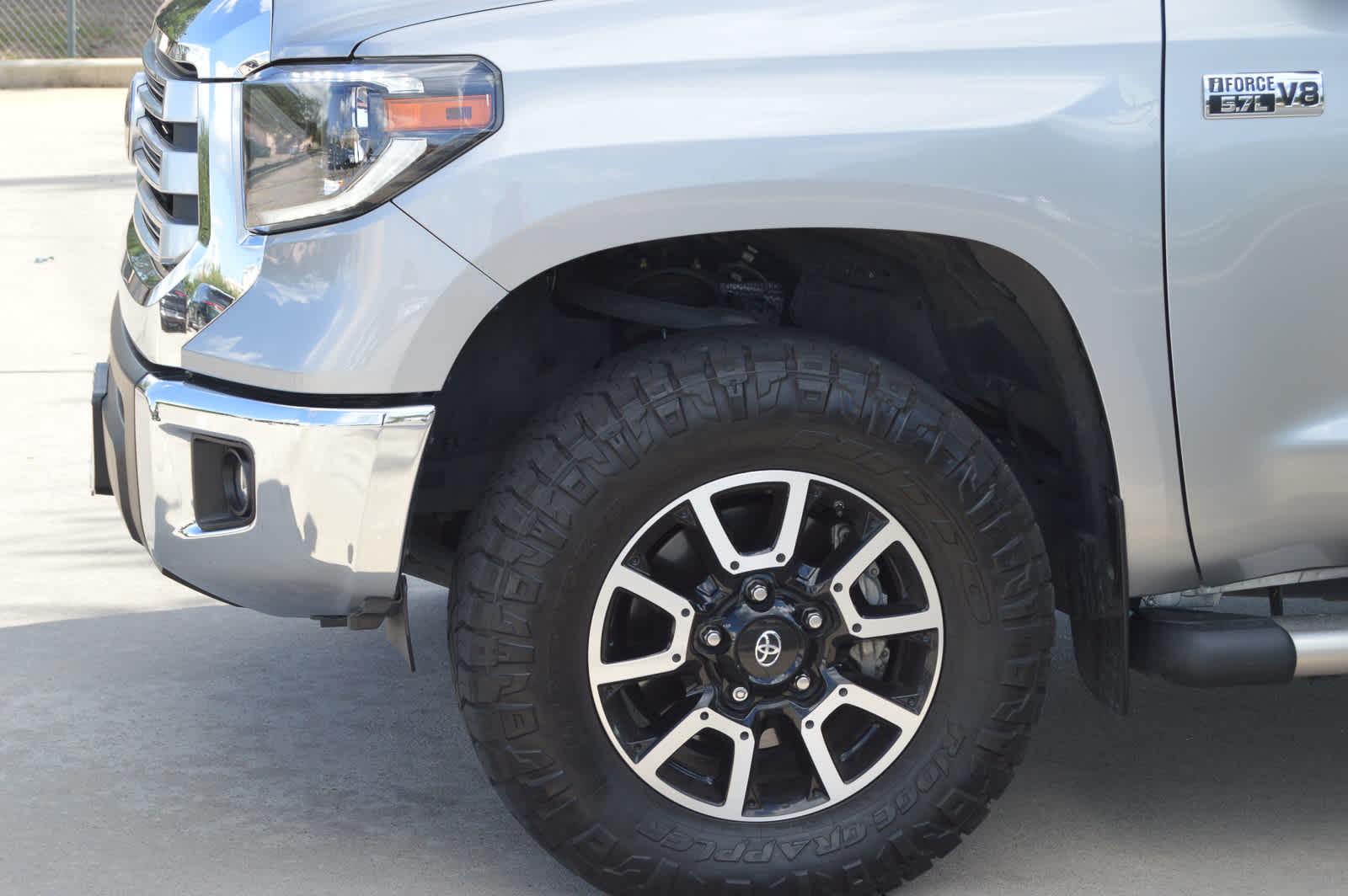 2021 Toyota Tundra Limited Grade photo 8