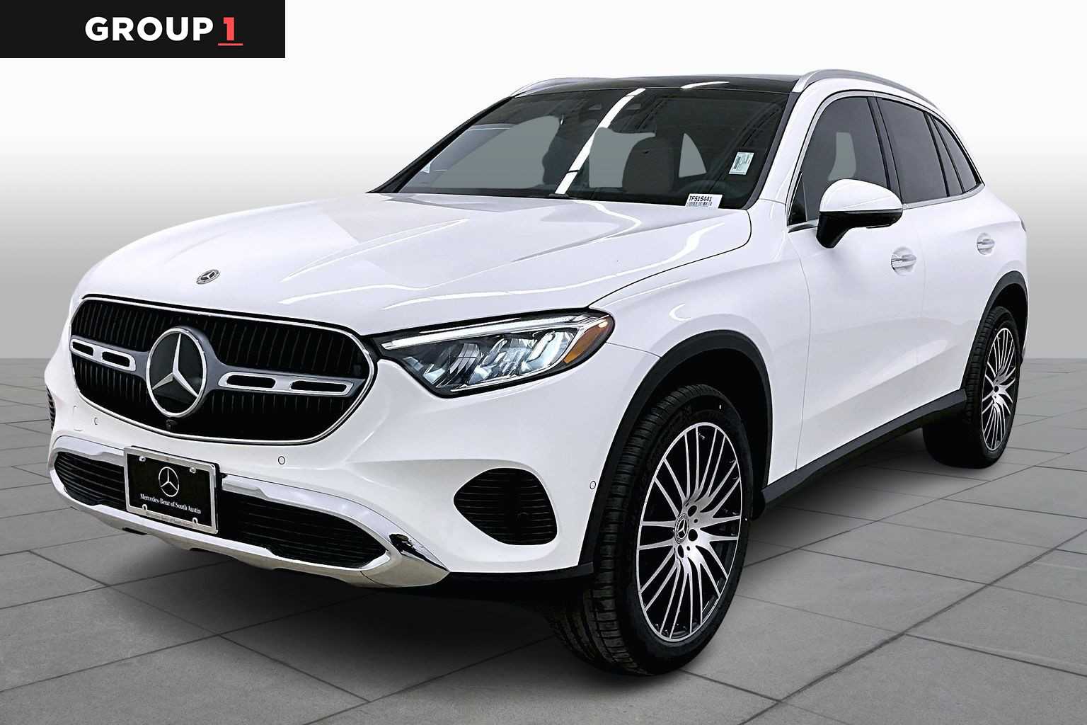 2026 Mercedes-Benz GLC Base's photo