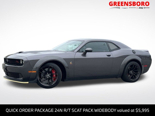 2022 Dodge Challenger R/T's photo