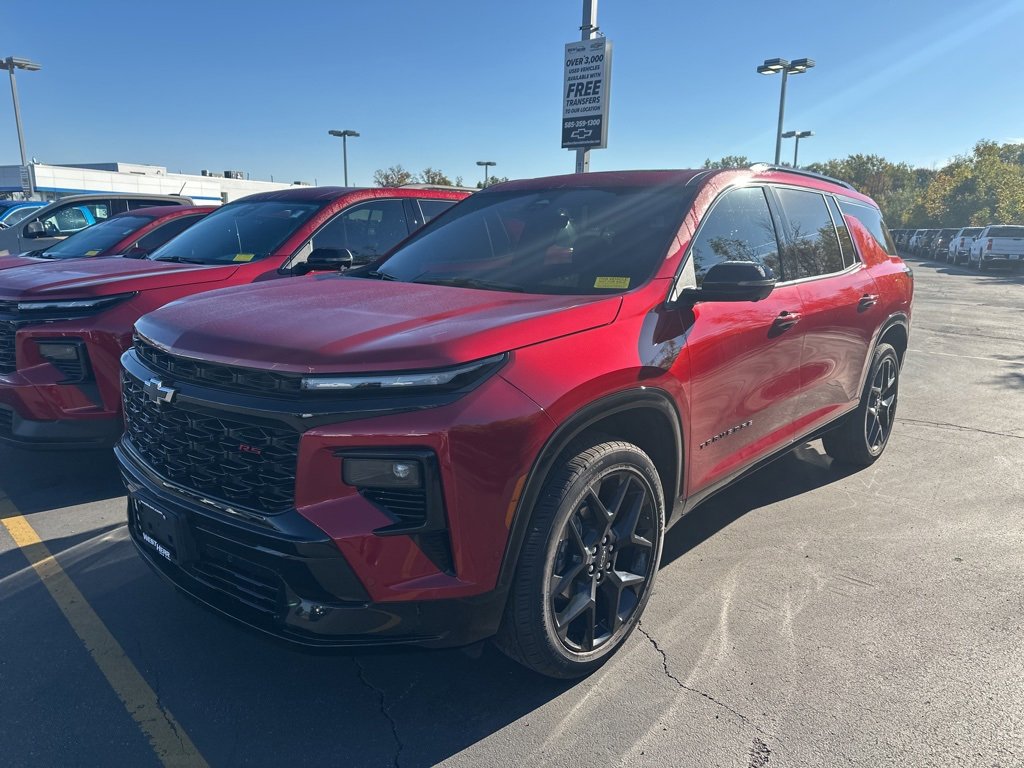 2025 Chevrolet Traverse RS photo 5
