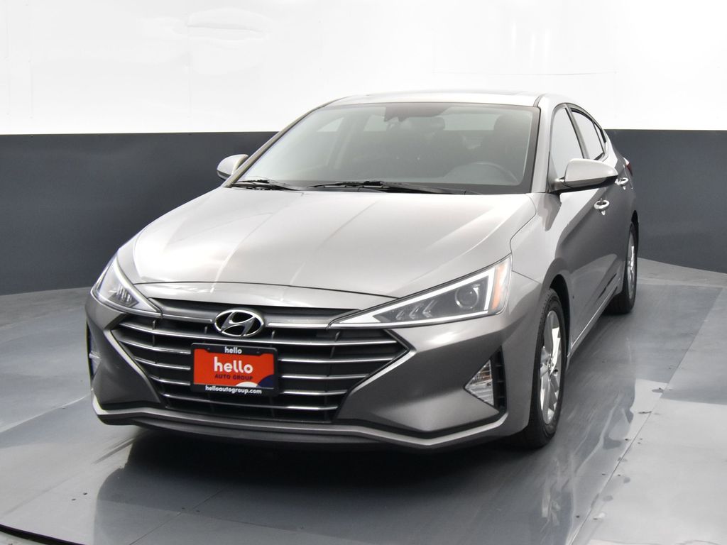 2020 Hyundai Elantra Value Edition photo 3