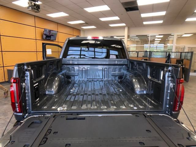 2025 Ford F-150 King Ranch photo 22