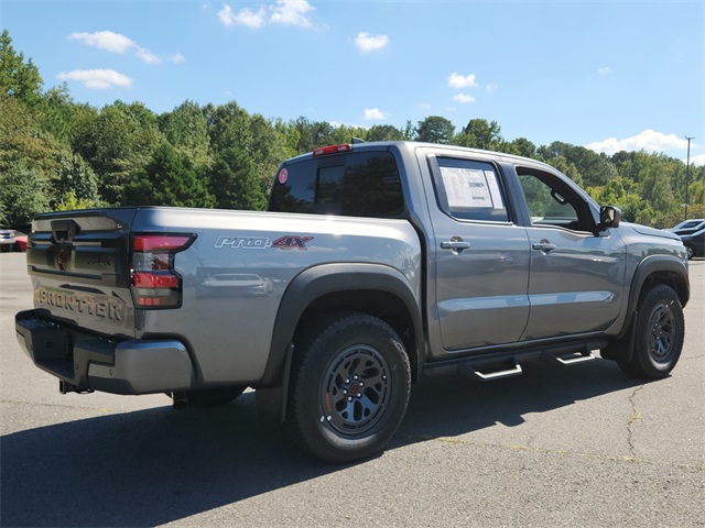 2026 Nissan Frontier Crew Cab PRO-4X photo 3