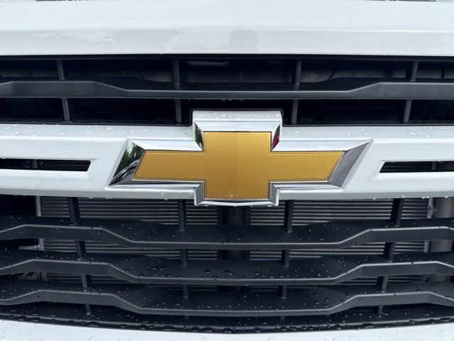 2025 Chevrolet Silverado 2500HD Custom photo 8