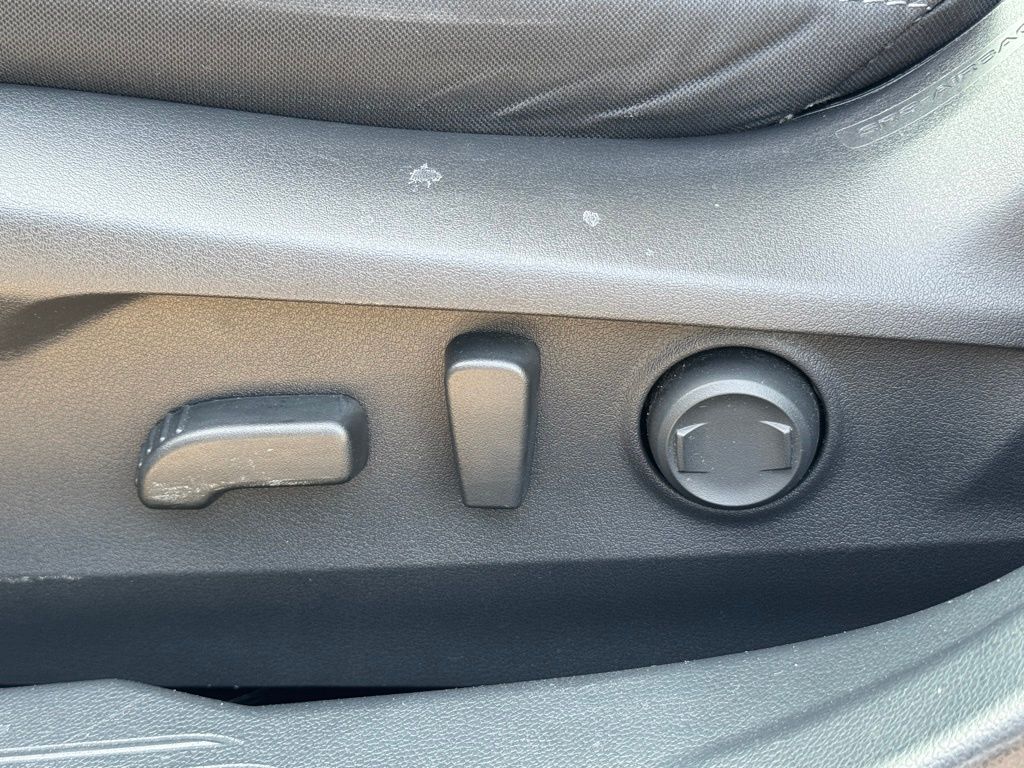 2022 Subaru Outback Premium photo 10