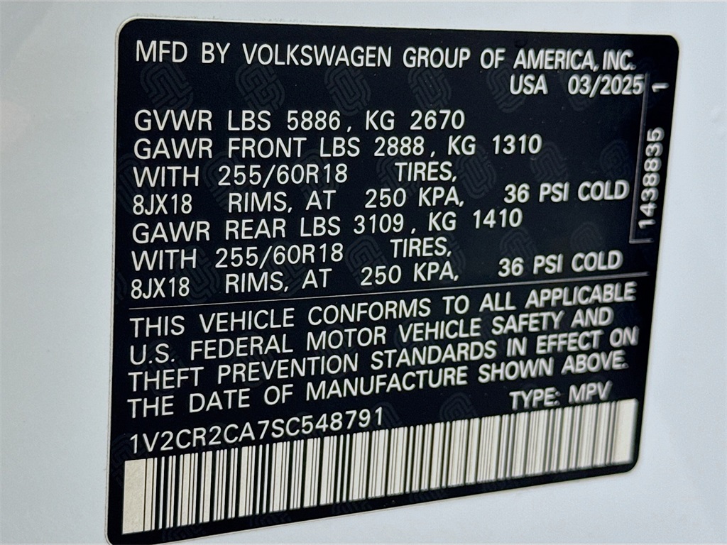 2025 Volkswagen Atlas Peak Edition SE photo 36