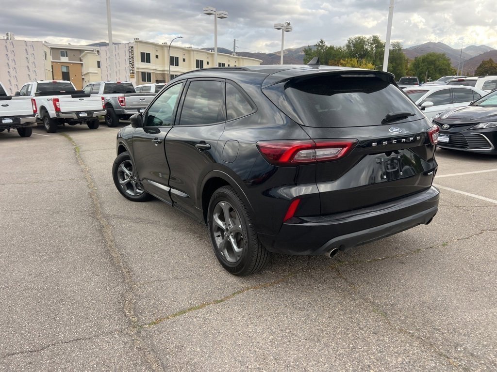 2023 Ford Escape ST-Line photo 8