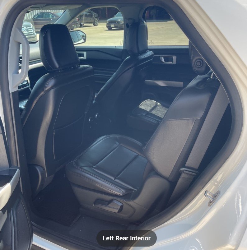 2020 Ford Explorer XLT photo 7