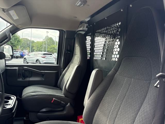 2023 Gmc Savana 2500 Cargo photo 4