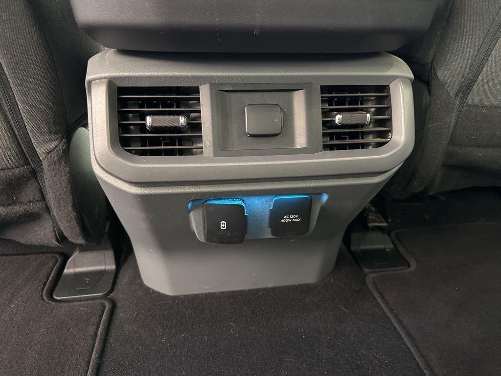 2024 Ford F-150 XLT photo 7