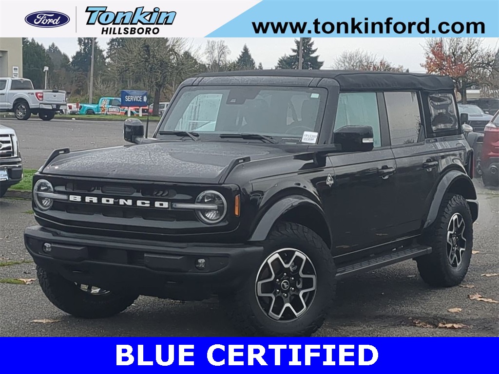 2023 Ford Bronco 4-Door Outer Banks's photo