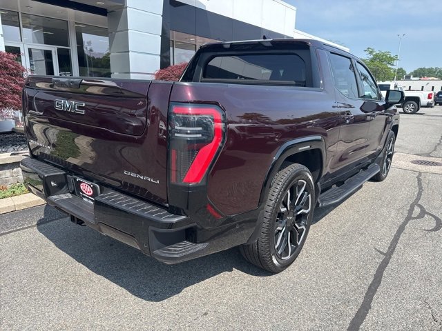 2025 Gmc Sierra EV Denali photo 7