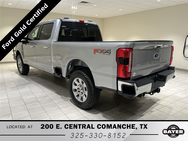 2024 Ford F-250 photo 2