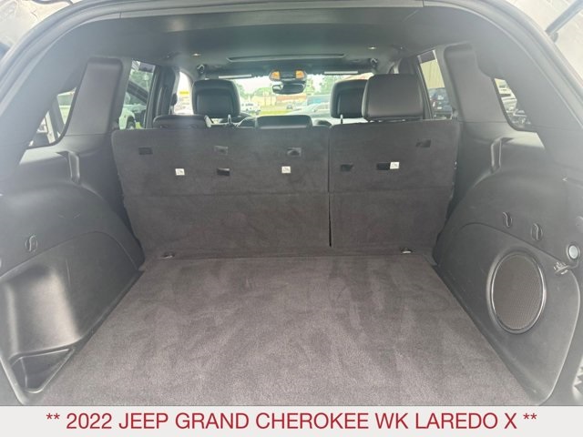 2022 Jeep Cherokee Laredo X photo 17