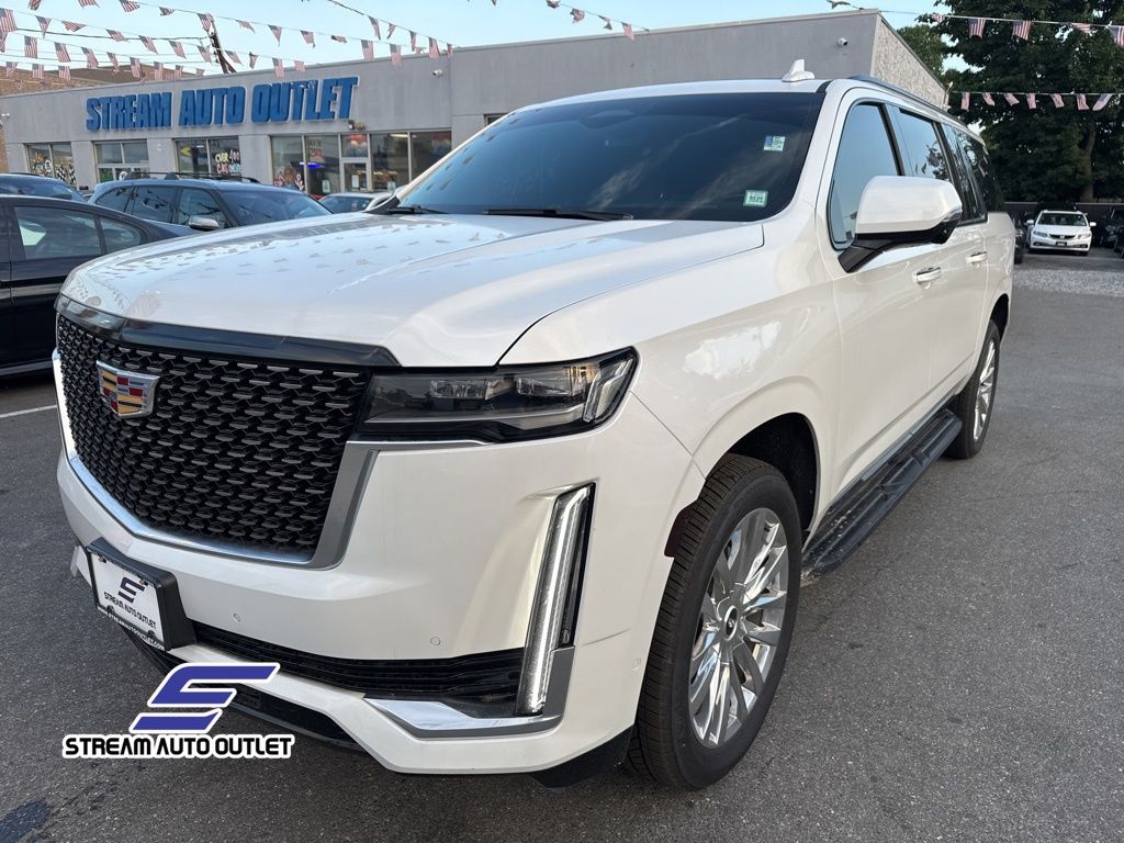 2022 Cadillac Escalade ESV Premium Luxury photo 3