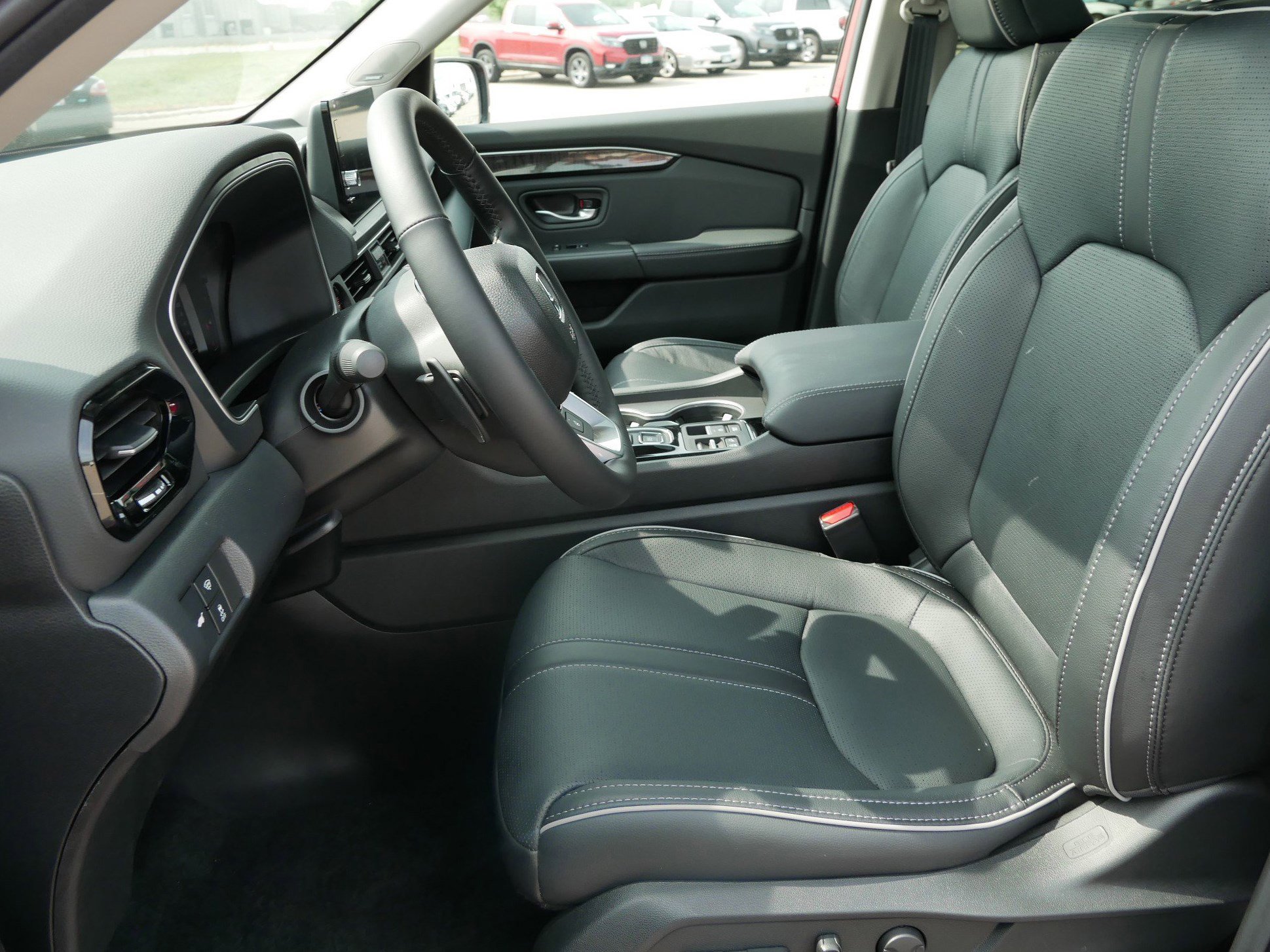 2025 Honda Pilot Elite photo 5