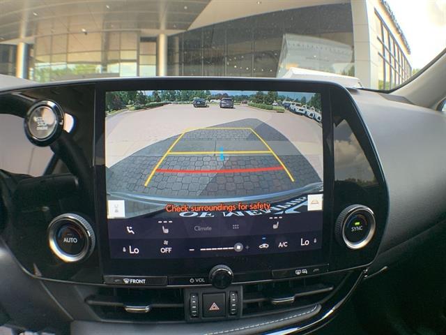 2024 Lexus NX 250 photo 16