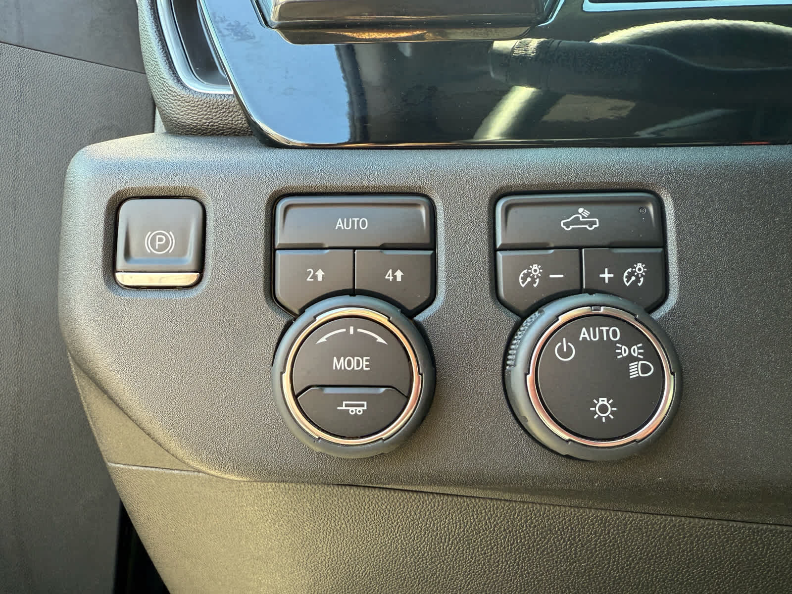 2024 Chevrolet Silverado 1500 LT photo 21