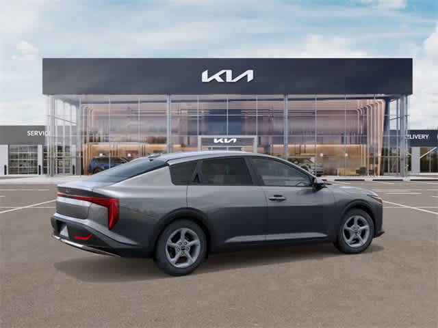 2025 Kia K4 LXS photo 5