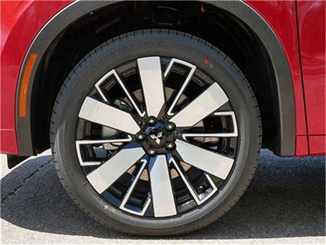 2025 Mitsubishi Outlander SEL Premium photo 3