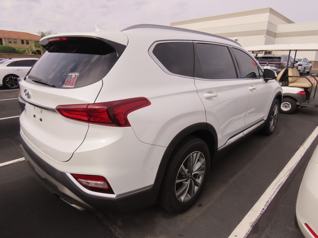 2020 Hyundai Santa Fe SEL photo 3