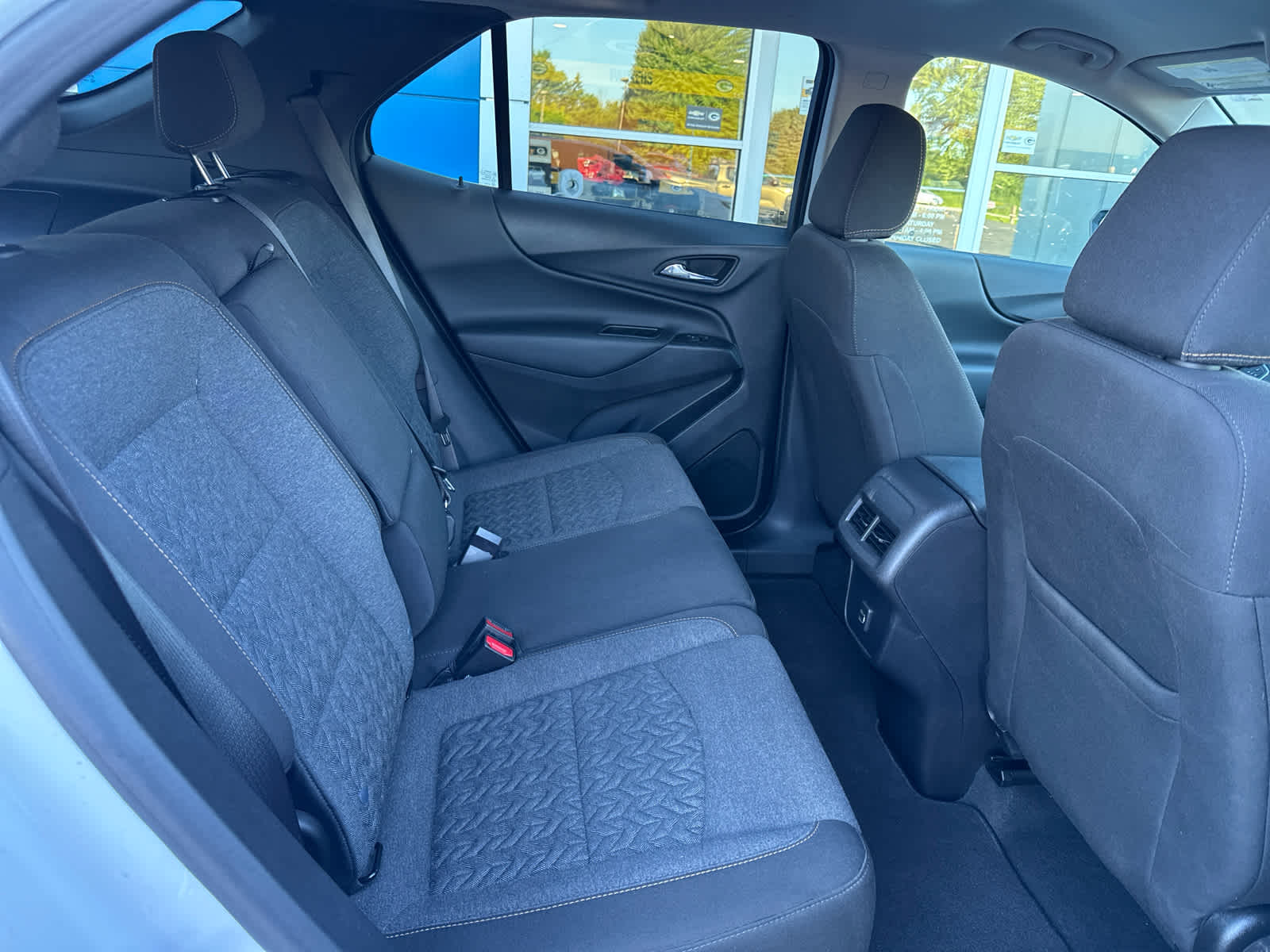 2023 Chevrolet Equinox LT photo 5