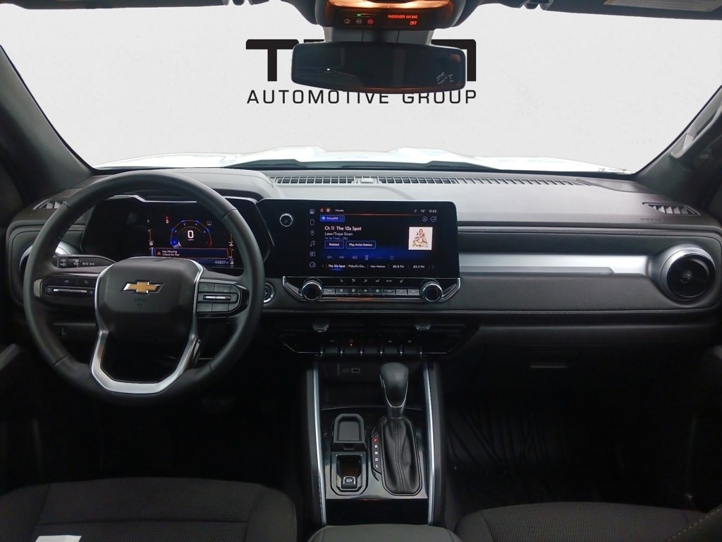 2023 Chevrolet Colorado LT photo 10