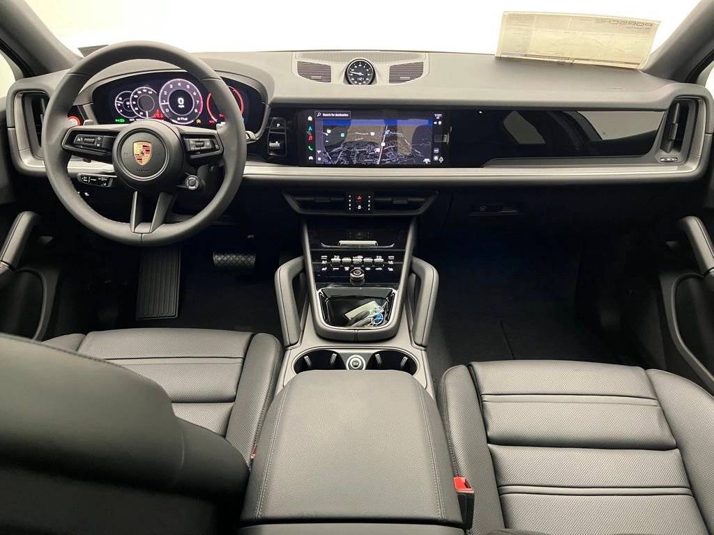 2026 Porsche Cayenne Coupe photo 24