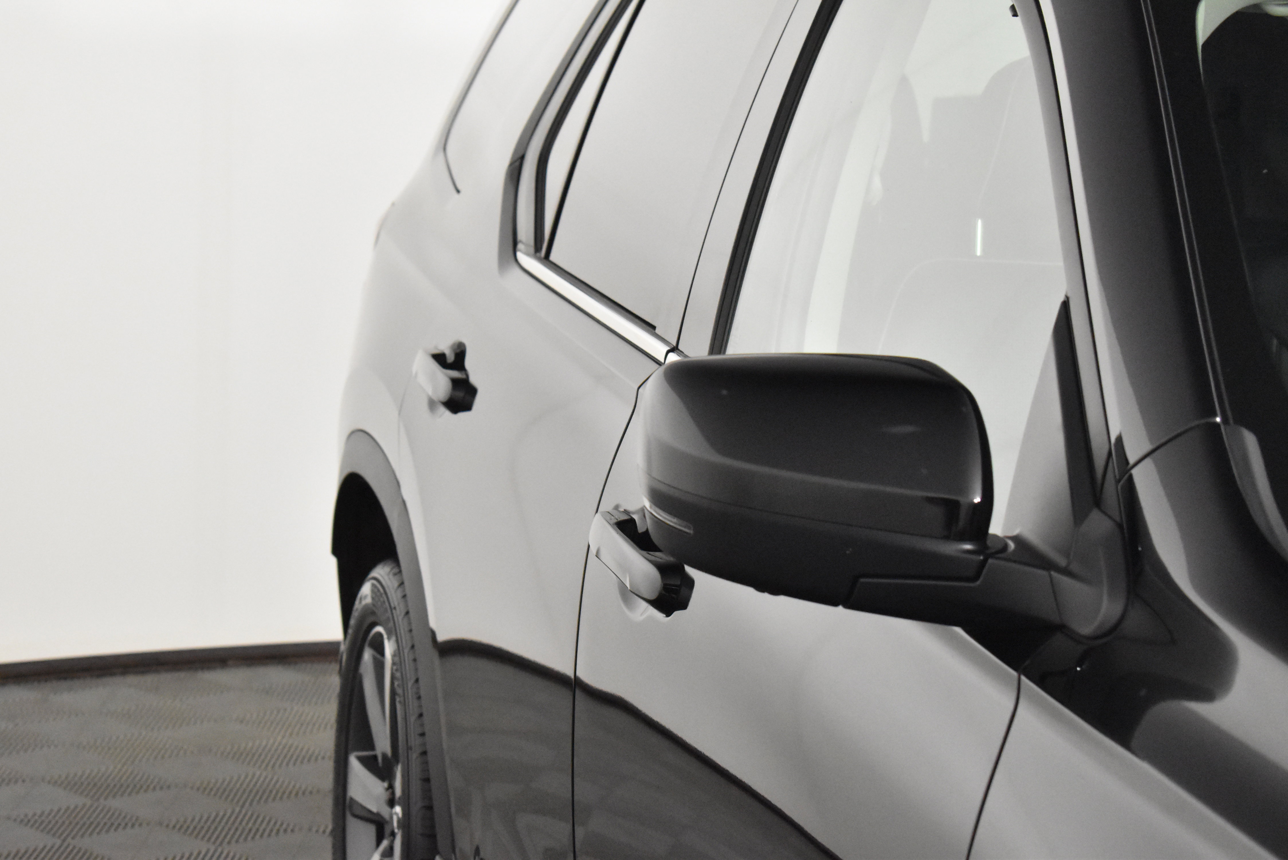 2023 Honda Pilot Elite photo 3