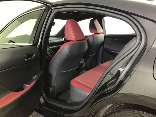 2022 Lexus IS 300 photo 21