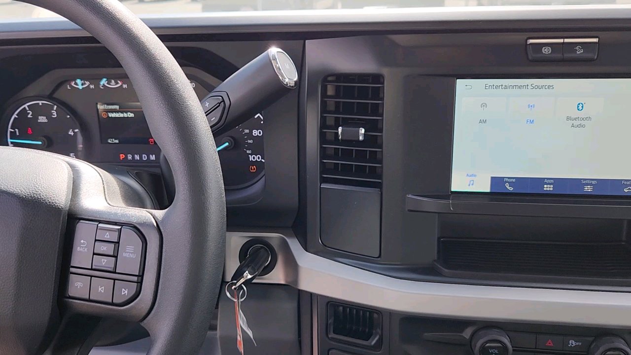 2025 Ford F-250 XL photo 16
