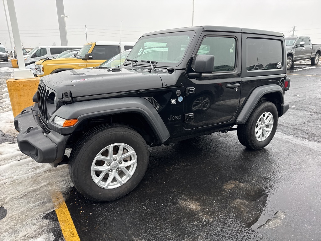 2023 Jeep Wrangler 2-Door Sport S's photo