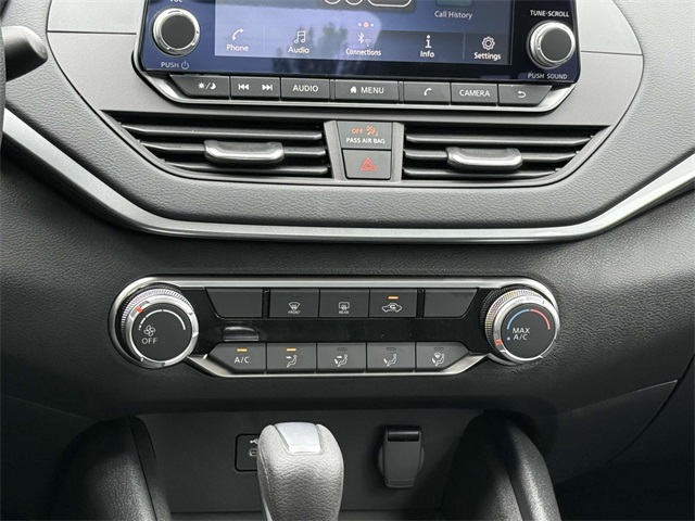 2025 Nissan Altima 2.5 S photo 8