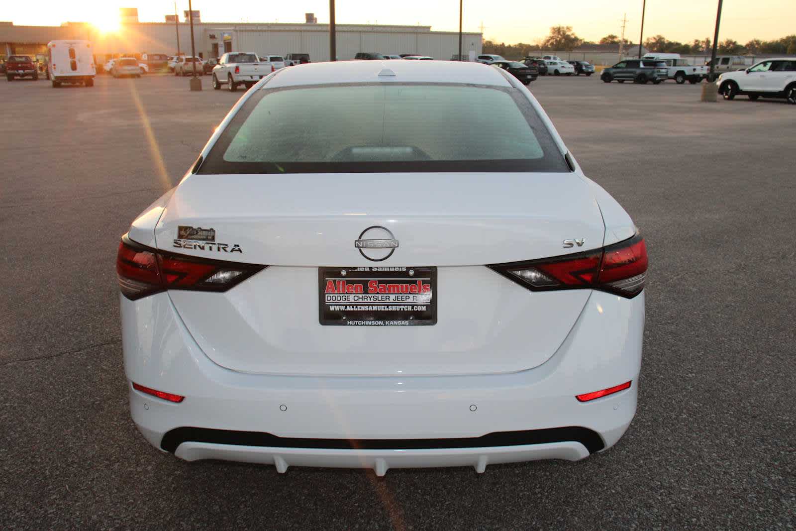 2024 Nissan Sentra SV photo 8