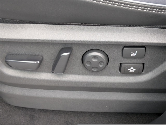 2026 Infiniti QX80 Sensory photo 23