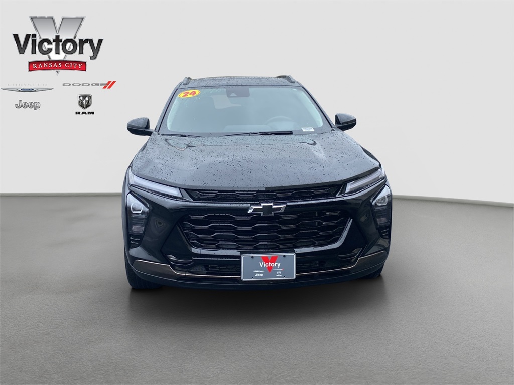 2024 Chevrolet Trax ACTIV photo 2