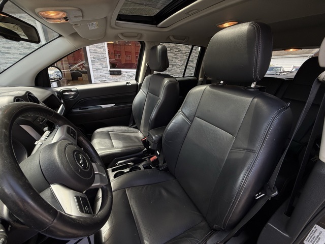 2016 Jeep Compass High Altitude photo 19