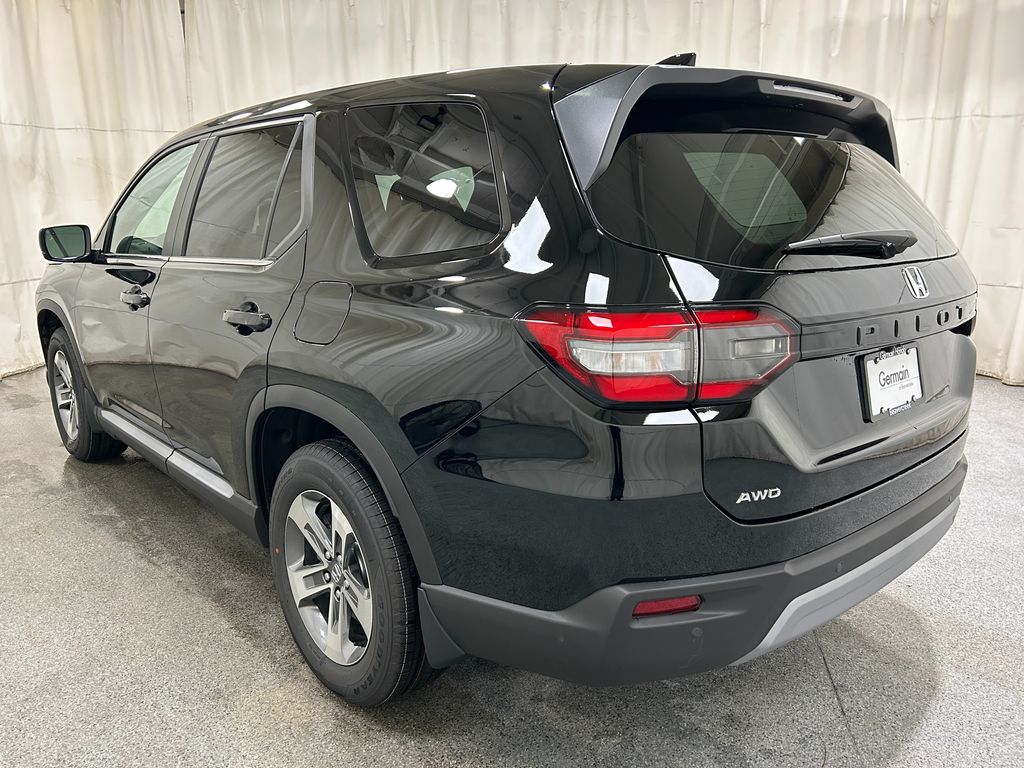 2025 Honda Pilot EX-L photo 5
