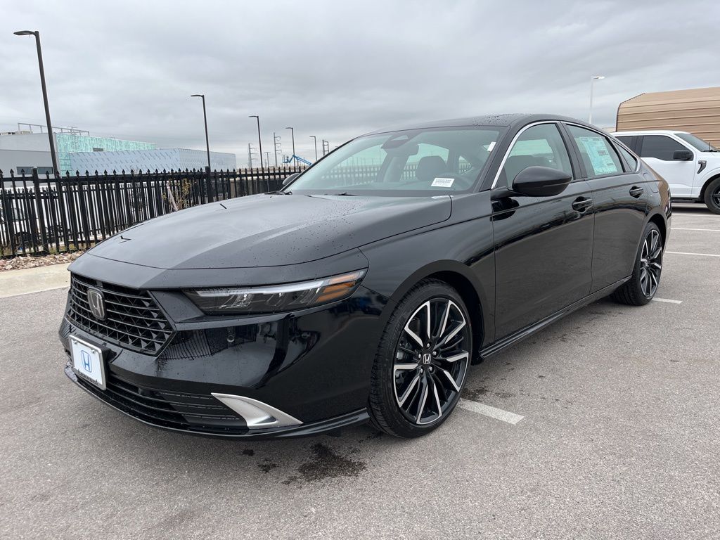 2025 Honda Accord Hybrid Touring's photo