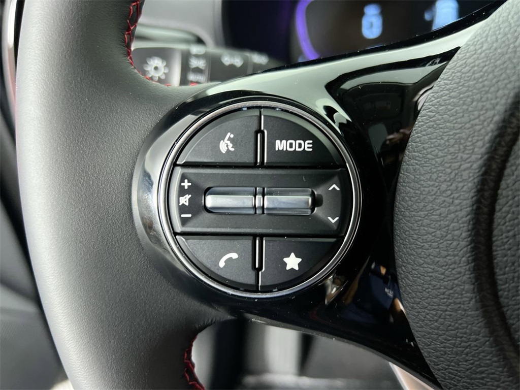 2025 Kia Soul GT-Line photo 15