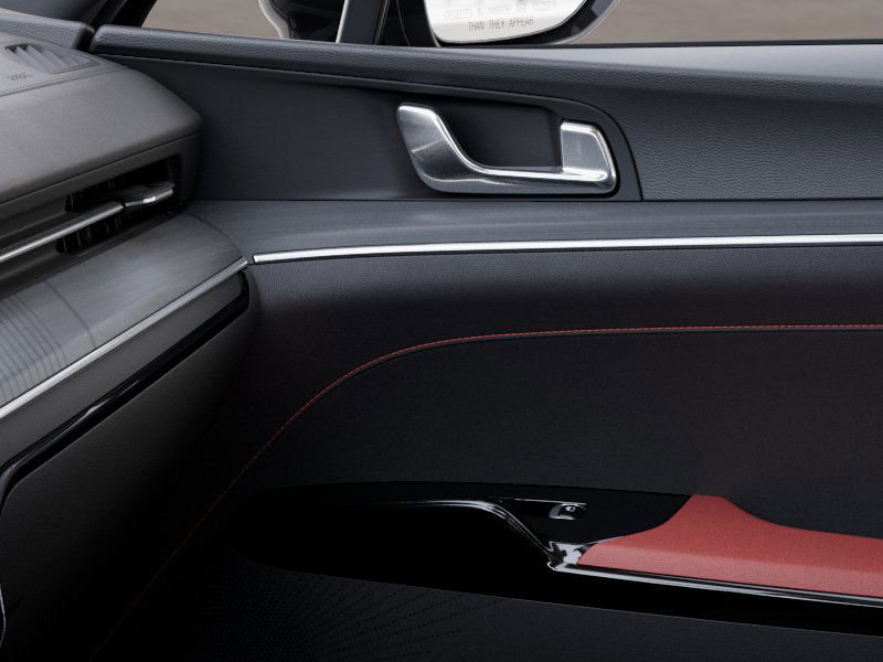 2025 Kia K5 GT-Line photo 22