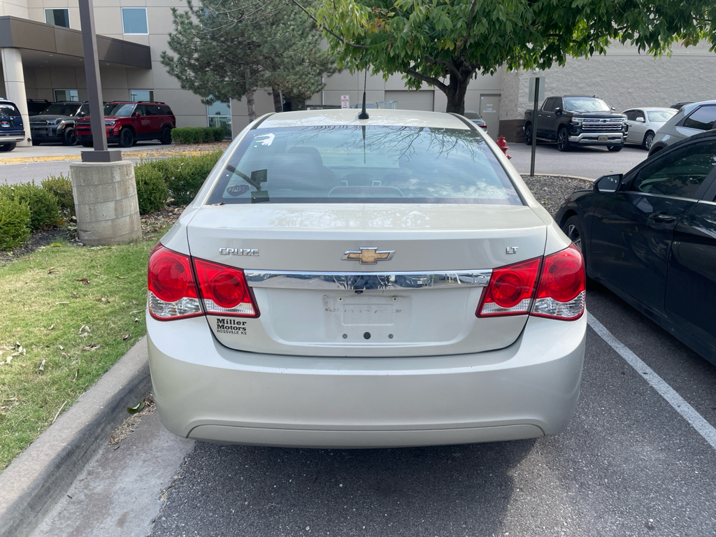 2014 Chevrolet Cruze photo 4