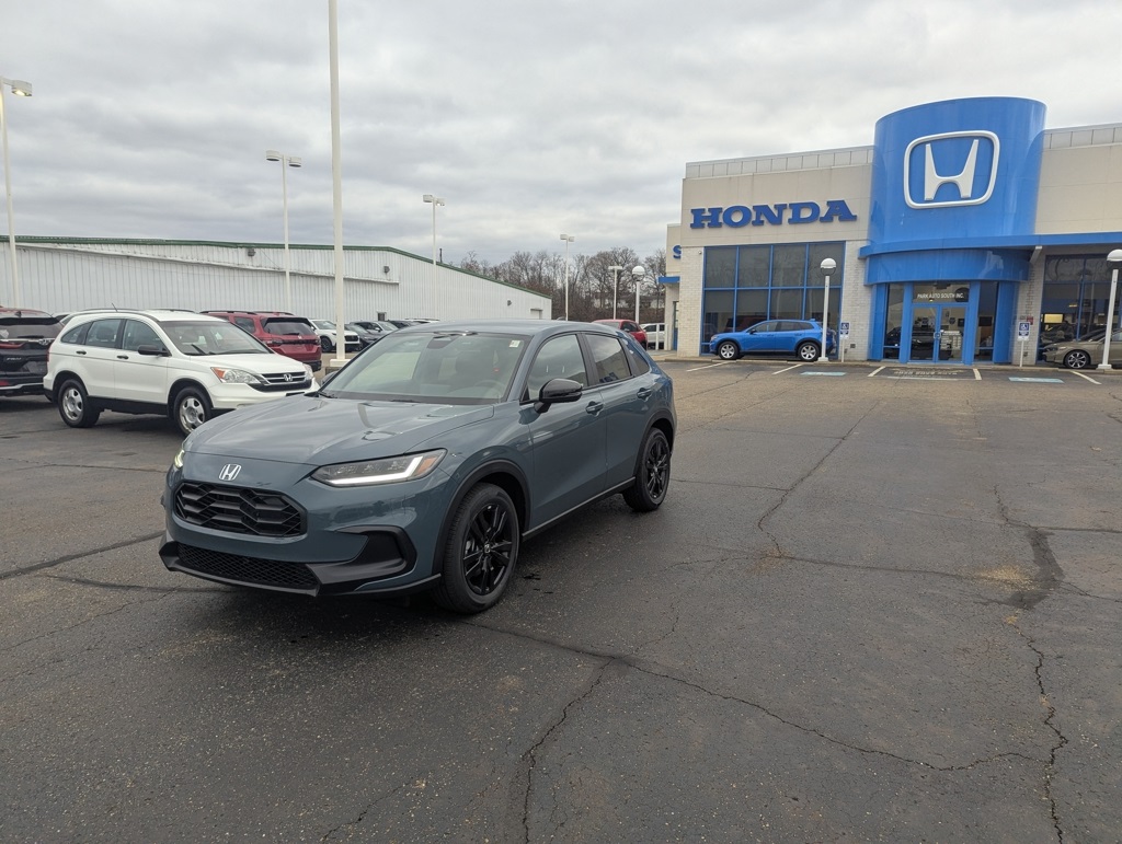 2026 Honda HR-V Sport photo 4