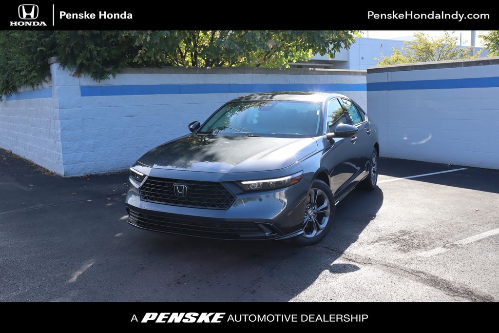 2025 Honda Accord Hybrid EX-L's photo