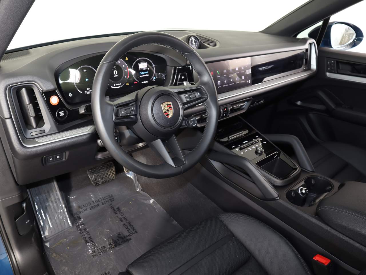 2024 Porsche Cayenne Coupe photo 4