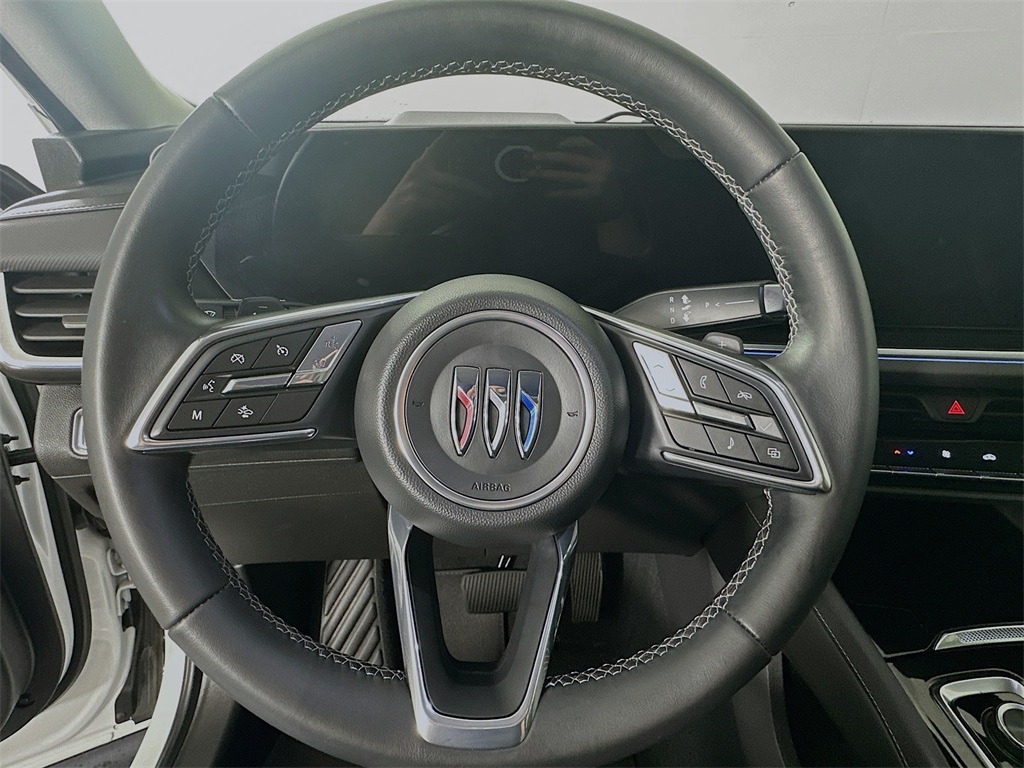2024 Buick Envision Preferred photo 19