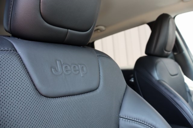 2021 Jeep Cherokee Latitude Lux photo 40