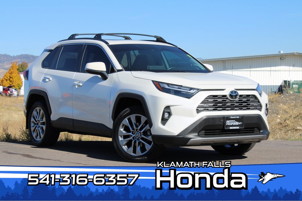 2022 Toyota RAV4 Limited's photo
