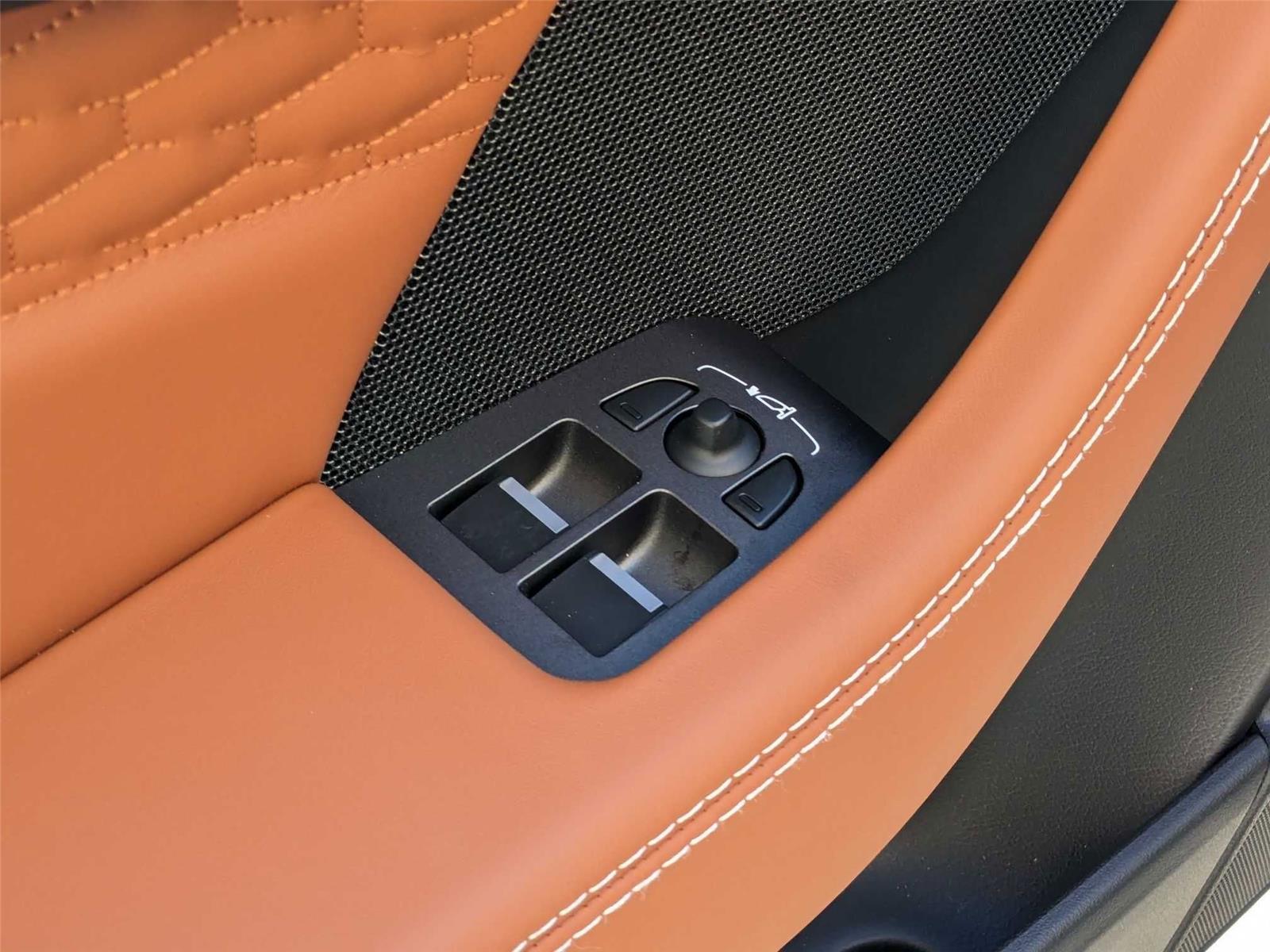 2024 Jaguar F-TYPE P450 R75 photo 12
