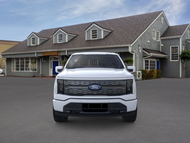 2025 Ford F-150 Lightning Lariat photo 4